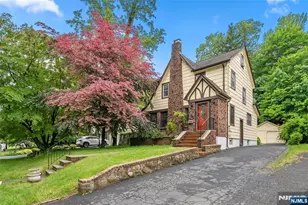 243 Jefferson Ave, Cresskill, NJ 07626 - Photo 1