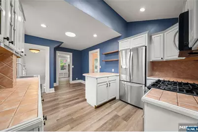 243 Jefferson Avenue, Cresskill, NJ 07626 - Photo 7