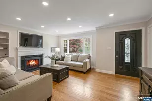 419 Wyckoff Ave, Ramsey, NJ 07446 - Photo 3