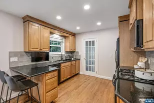 419 Wyckoff Ave, Ramsey, NJ 07446 - Photo 9