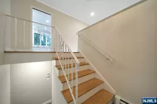 32 Rock Rd, Englewood Cliffs, NJ 07632 - Photo 23