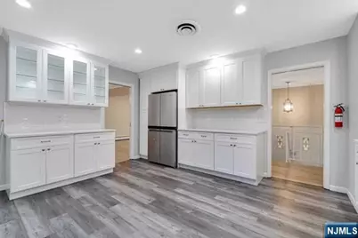 32 Rock Road, Englewood Cliffs, NJ 07632 - Photo 5