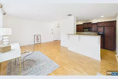 3405 Rio Vista Drive 3405 #3405, Mahwah, NJ 07430 - Photo 15