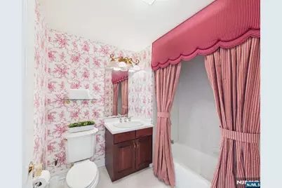 3405 Rio Vista Drive 3405 #3405, Mahwah, NJ 07430 - Photo 25