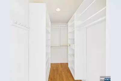 3405 Rio Vista Drive 3405 #3405, Mahwah, NJ 07430 - Photo 19