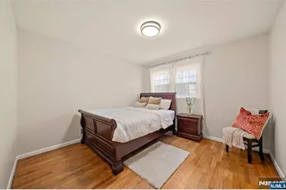 43 Woodvale Road, Glen Rock, NJ 07452 - Photo 17