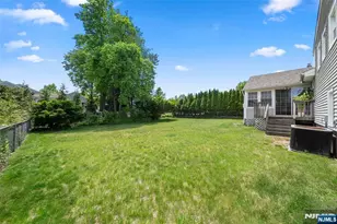43 Woodvale Rd, Glen Rock, NJ 07452 - Photo 23