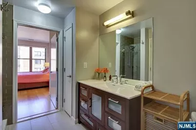 24 Ave At Port Imperial 404 #404, West New York, NJ 07093 - Photo 11