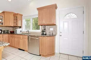 84 12th St, Cresskill, NJ 07626 - Photo 23