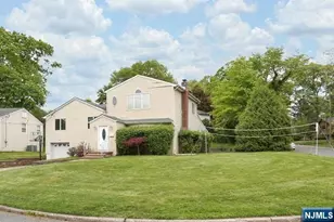 84 12th St, Cresskill, NJ 07626 - Photo 45