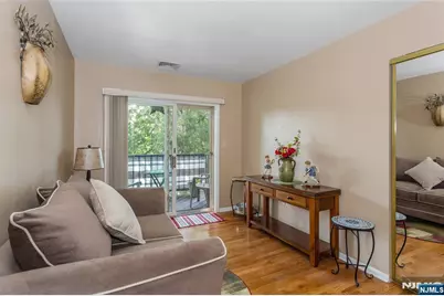 289 Valley Boulevard 2D #2D, Wood Ridge, NJ 07075 - Photo 19