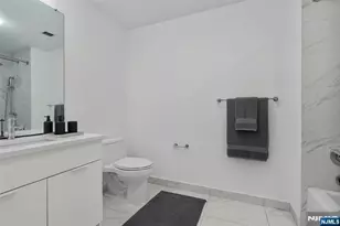 9 Ave At Port Imperial 823, West New York, NJ 07093 - Photo 17