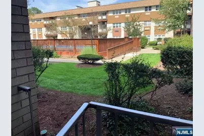 1111 River Road F2 #F2, Edgewater, NJ 07020 - Photo 17