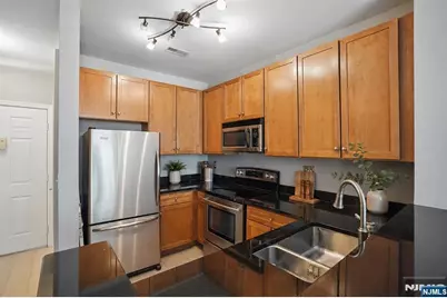 24 Ave At Port Imperial 226 #226, West New York, NJ 07093 - Photo 3