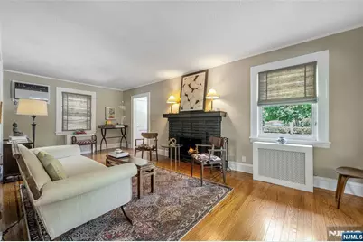 644 Linwood Avenue, Ridgewood, NJ 07450 - Photo 5
