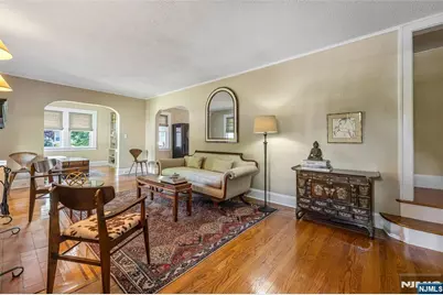 644 Linwood Avenue, Ridgewood, NJ 07450 - Photo 7