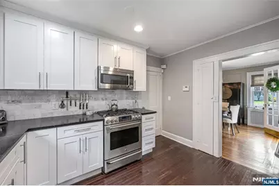 644 Linwood Avenue, Ridgewood, NJ 07450 - Photo 17