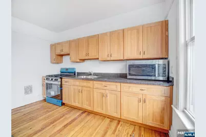 444 Broad Street 442 #442, Elizabeth, NJ 07208 - Photo 9