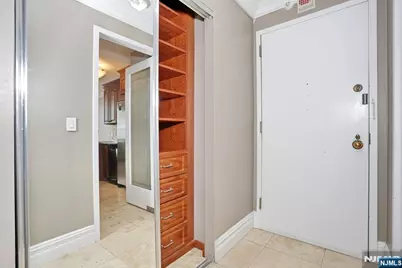 200 Old Palisade Road 15C #15C, Fort Lee, NJ 07024 - Photo 3