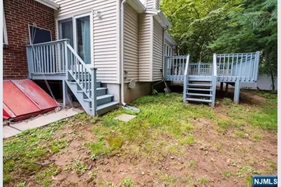 16 Broad Avenue, Paramus, NJ 07652 - Photo 19