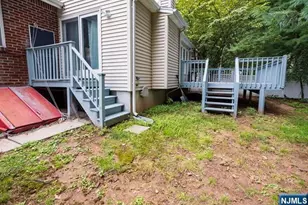 16 Broad Ave, Paramus, NJ 07652 - Photo 19