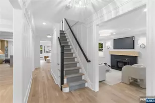 61 Surrey Ln, Tenafly, NJ 07670 - Photo 5