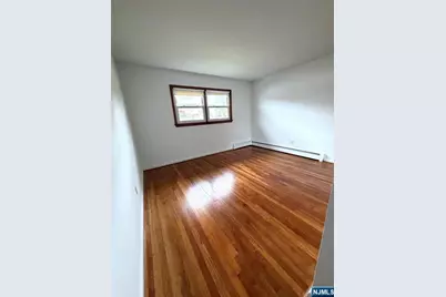 75 Maitland Place, Garfield, NJ 07026 - Photo 11