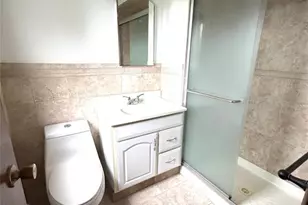 75 Maitland Pl, Garfield, NJ 07026 - Photo 5