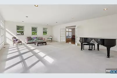 8 Pring Court, West Orange Township, NJ 07052 - Photo 21