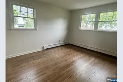 136 Grand Street, New Milford, NJ 07646 - Photo 9