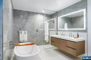 320 Adolphus Ave 319, Cliffside Park, NJ 07010 - Photo 23