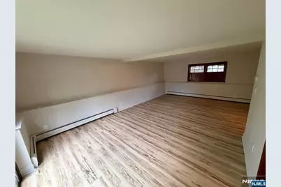 54 Franklin Avenue, Saddle Brook Township, NJ 07663 - Photo 29