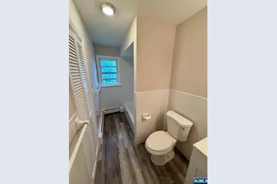 54 Franklin Avenue, Saddle Brook Township, NJ 07663 - Photo 13