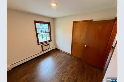 54 Franklin Avenue, Saddle Brook Township, NJ 07663 - Photo 21