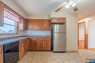 430 Sylvan, Saddle Brook Township, NJ 07663 - Photo 5