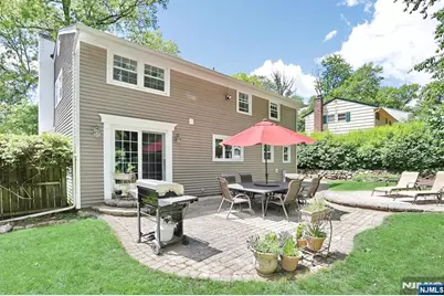 153 Bergen Avenue, Waldwick, NJ 07463 - Photo 33