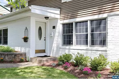 153 Bergen Avenue, Waldwick, NJ 07463 - Photo 3