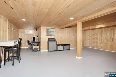 153 Bergen Avenue, Waldwick, NJ 07463 - Photo 31