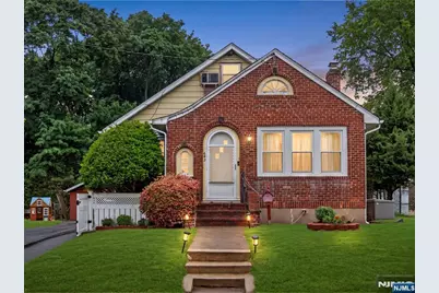 643 Stockton Street, New Milford, NJ 07646 - Photo 1