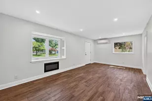 101 Sheldon St, Wyckoff Township, NJ 07481 - Photo 3
