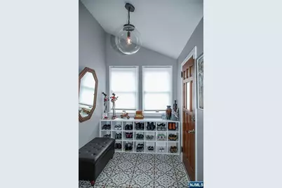 1253 Beaumont Avenue, Teaneck Township, NJ 07666 - Photo 11