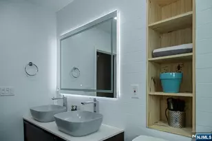 1253 Beaumont Ave, Teaneck Township, NJ 07666 - Photo 21