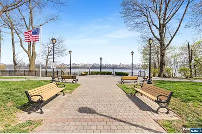 7855 Boulevard East 19G #19G, North Bergen, NJ 07047 - Photo 35