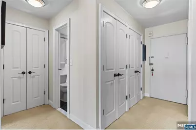 7855 Boulevard East 19G #19G, North Bergen, NJ 07047 - Photo 3