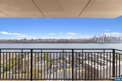 7855 Boulevard East 19G #19G, North Bergen, NJ 07047 - Photo 17