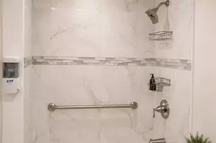 55 Helen, Moonachie, NJ 07074 - Photo 5