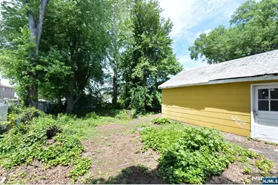 295 Lanza Avenue, Saddle Brook Township, NJ 07663 - Photo 5
