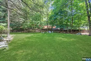 621 Winding Hollow Dr, Franklin Lakes, NJ 07417 - Photo 9