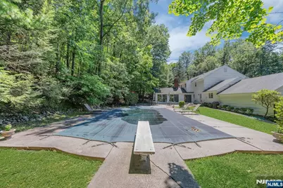 621 Winding Hollow Drive, Franklin Lakes, NJ 07417 - Photo 17