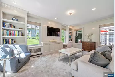 236 Mountain Avenue, Ridgewood, NJ 07450 - Photo 9